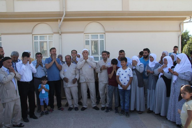 Midyat’ta ilk hac kafilesi dualarla uğurlandı