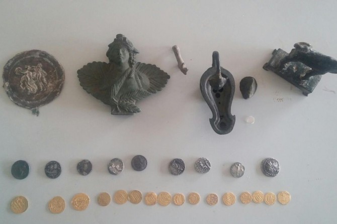 Batman’da kaçak tarihi eser ele geçirildi