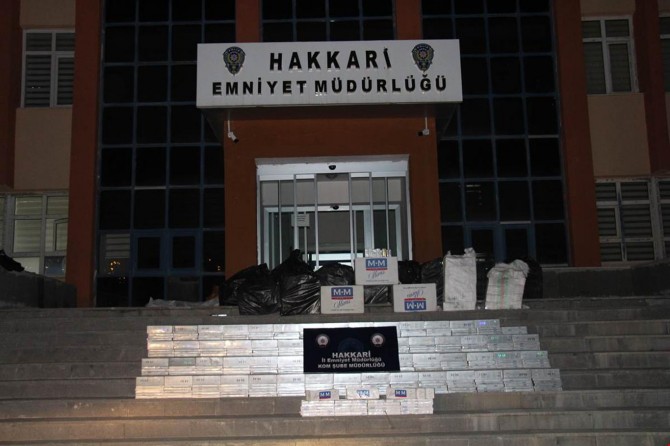 Hakkari’de 23 bin paket kaçak sigara ele geçirildi