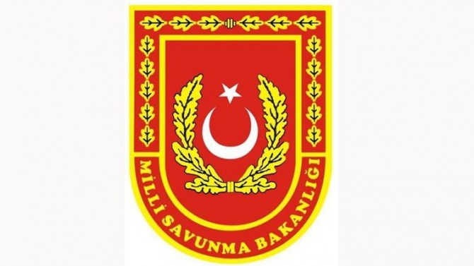 Ji 80 hakimên eskerî 4 hakim ji wezîfeya xwe re hatin îadekirin