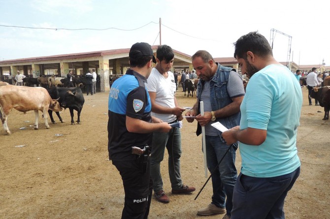 Ağrı polisinden bayram öncesi sahte para uyarısı