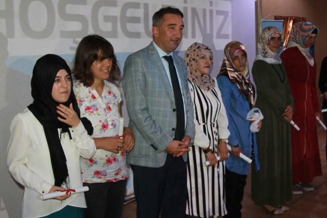 Van'da 600 kursiyere sertifika verildi