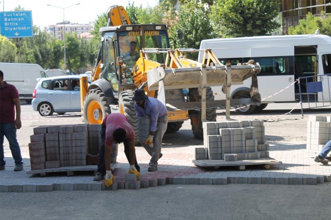 Siirt esnafı yol çalışması değil kentsel dönüşüm istiyor