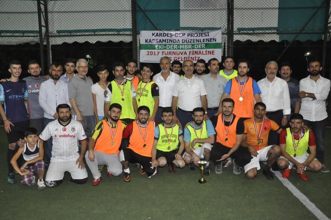 İstanbul’da kardeşlik turnuvası