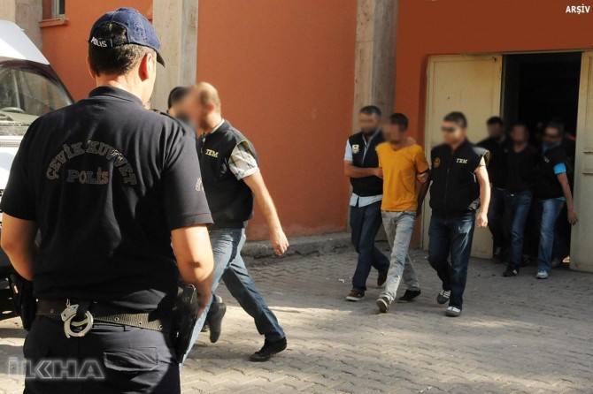 Li Wanê operasyona PKKê 7 binçavî