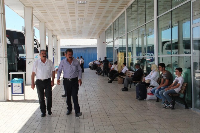 Van Otogarı’nda durgunluk yaşanıyor