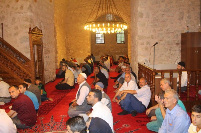 Bayram sevincine gölge düşürecek dargınlıklara fırsat vermeyelim