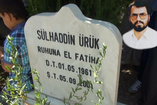 Selahattin Ürük kabri başında anılacak