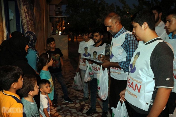 ‘Yasîn’ li Entabê rûyê feqîran kenandin