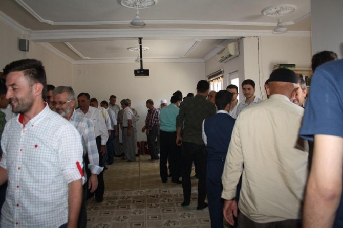 Nusaybin’de peygamber sevdalıları bayramlaştı