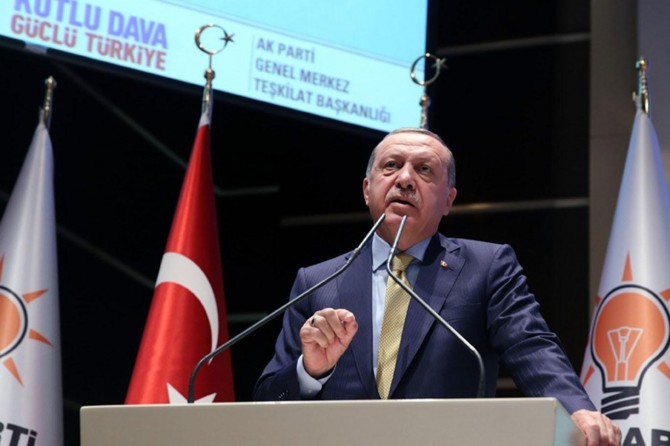 Kitle imha silahı yapmayın diyenler ellerinde en güçlü kitle imha silahını bulunduruyor