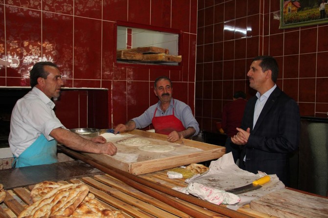 HÜDA PAR’dan Van esnafına bayram ziyareti