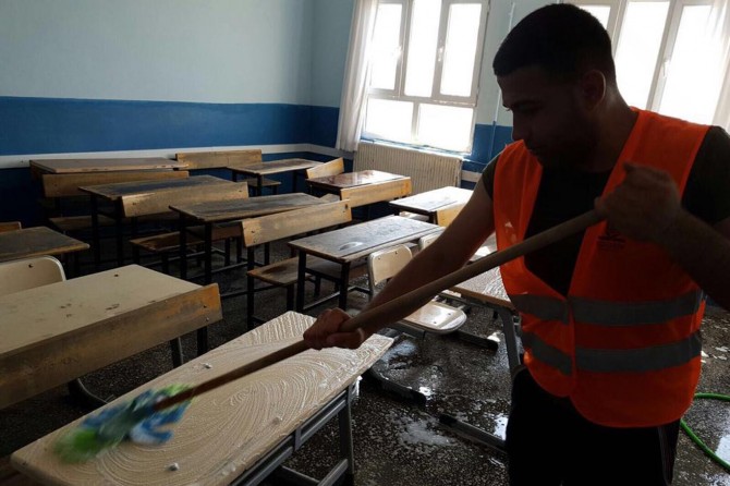 Mardin Kızıltepe'deki okullarda temizlik