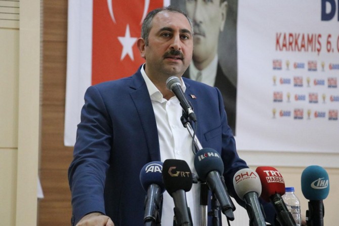 Suriye'deki iç savaştan en fazla etkilenen ülke Türkiye'dir