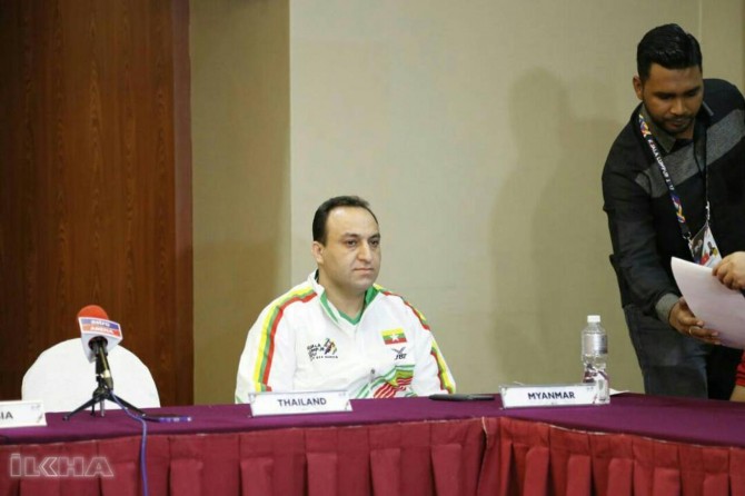 Antrenorê Îranî yê ku tîma futsalê ya neteweyî ya Myanmarê dixebitand îstîfa kir