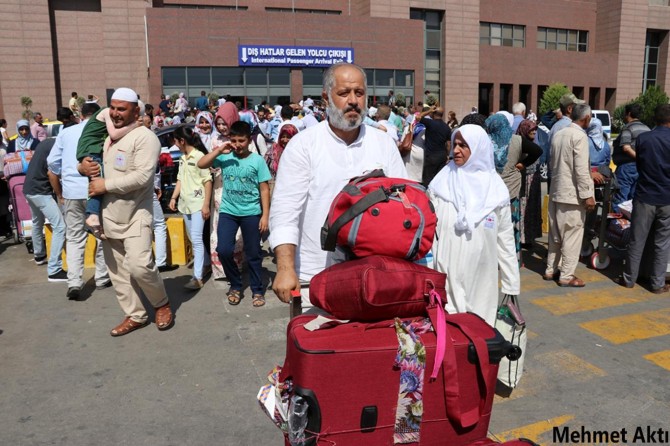 Gaziantepli hacılardan ilk kafile kente döndü