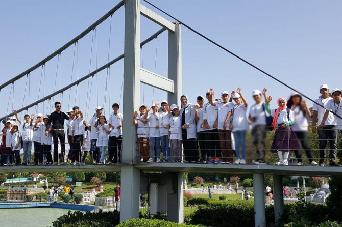 Van’lı yetim çocuklar İstanbul’da gezdirildi