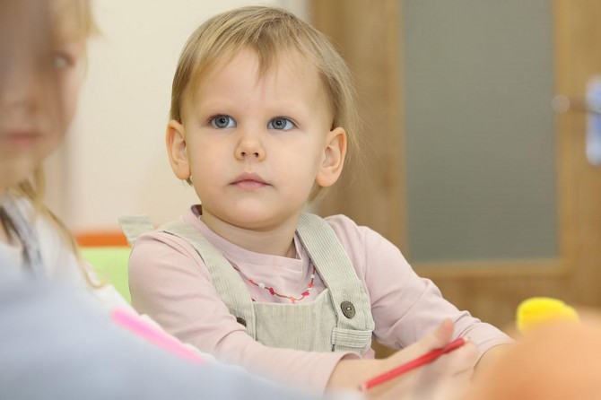 "Okul öncesi çocuklar ayrıntılı bir fiziki muayene ile değerlendirilmeli"