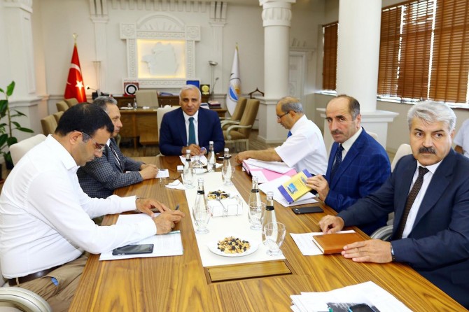 Van Büyükşehir Belediyesi aylık olağan meclis toplantısı yapıldı