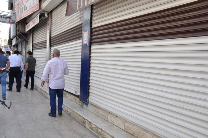 Batman’da esnaf ikinci günde kepenk açmadı