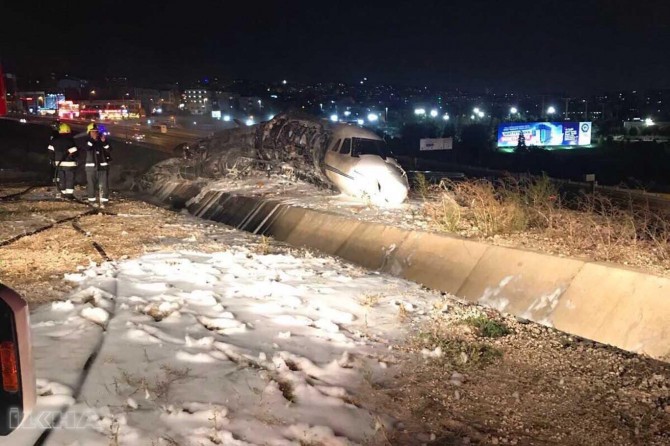 Plane crash in Istanbul’s airport: 4 injured