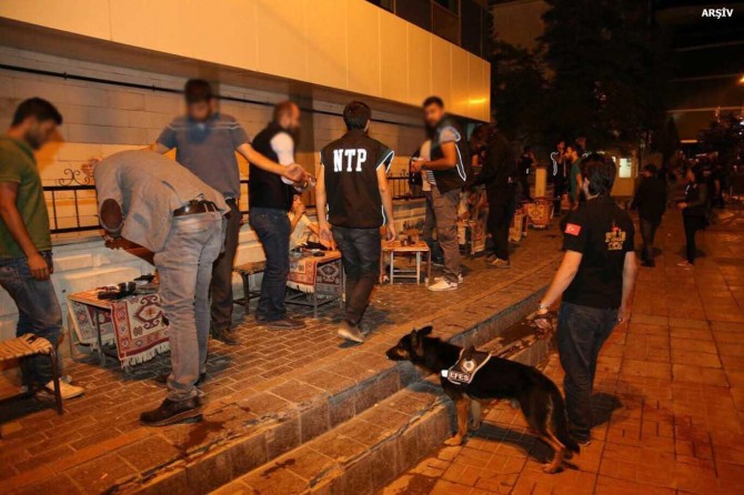 21 ilde uyuşturucu operasyonu: 79 gözaltı