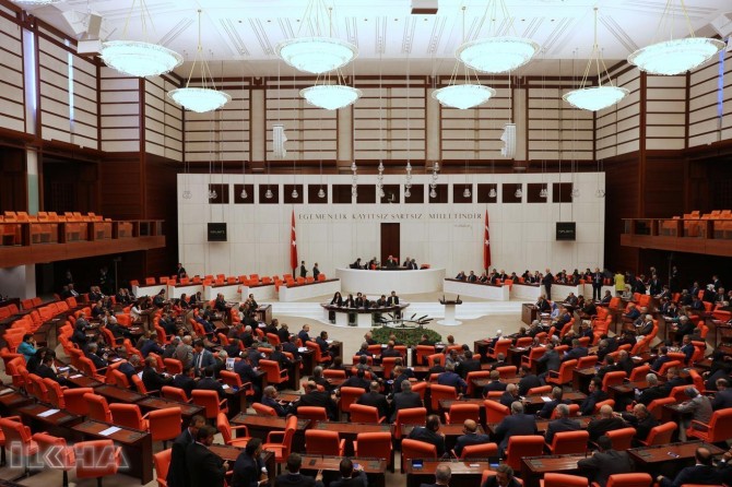 Tezkereya Iraq û Sûriyê hat qebûlkirin