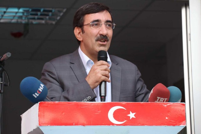 "Sınırlar insanları ayıran yerler olmamalı"