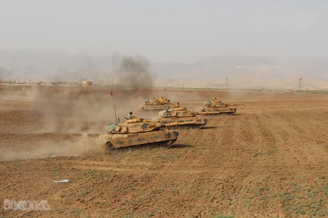 Maneuver and attack training in the exercise in the Habur Zone