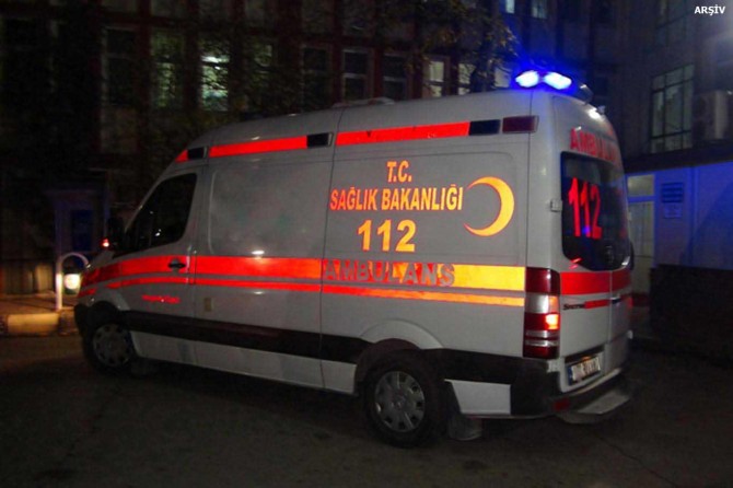 200 öğrenici zehirlenme şüphesiyle hastaneye kaldırıldı