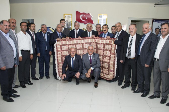 Van Valisi Zorluoğlu ziyaretlerde bulundu