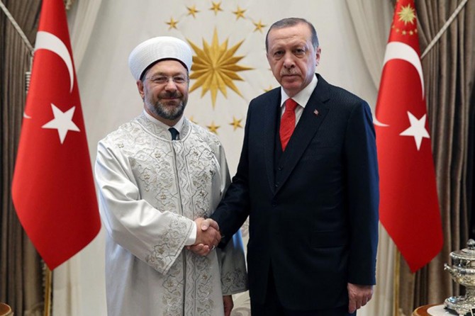 Erdoğan, Diyanet İşleri Başkanı Erbaş’ı kabul etti