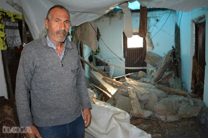 House of poor family collapses