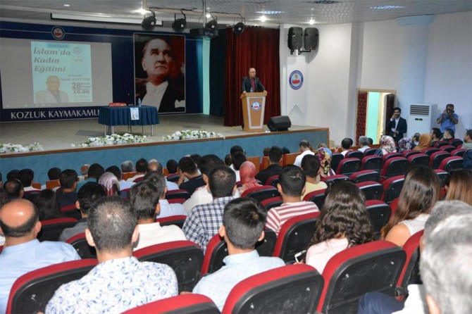 Batman’da "İslam’da Kadın Eğitimi" konferansı verildi