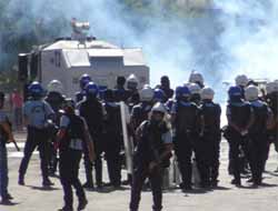 Bingöl'deki Olaylarda 8 Yaşındaki Bir Çocuk Ağır Yaralandı