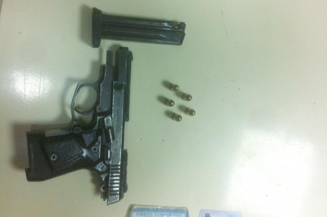 Kızıltepe'de asayiş uygulaması: 2 gözaltı