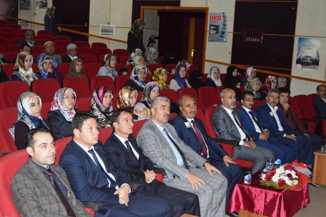 "İslam medeniyeti hep camilerden yükselmiştir"