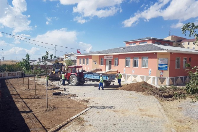 Van'daki okullarda peyzaj ve temizlik çalışması