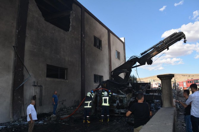 Batman Organize Sanayi Bölgesinde patlama: 2’si ağır 11 yaralı