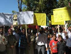 Hz Peygambere(sav) Hakaret Akçakale'de Telin Edildi