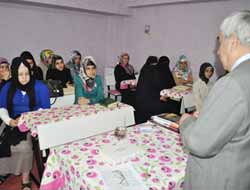 Bayanlara Yönelik Kur'an Kursu Başladı