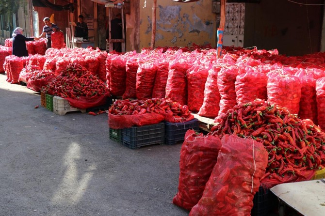Salçalık biber fiyatları satışlara yansıdı