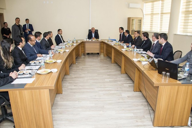 Vali Zorluoğlu’ndan Çevre ve Şehircilik İl Müdürlüğüne ziyaret