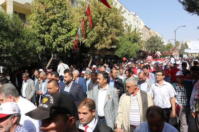 Şanlıurfalılar isot için yürüdü