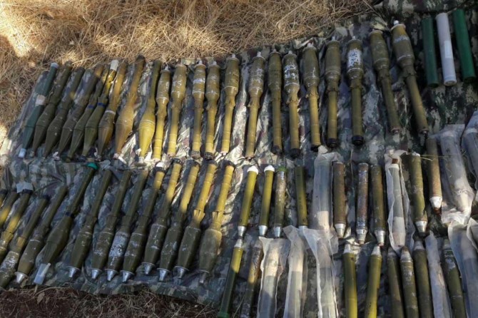 Diyarbakır’da 105 adet roketatar mühimmatı ele geçirildi