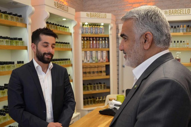 HÜDA PAR Genel Başkanı Yapıcıoğlu Ağrı’da esnafı ziyaret etti