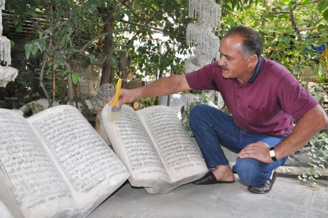 Kur’an-ı Kerim’i taşa işleyen usta yetkililere seslendi
