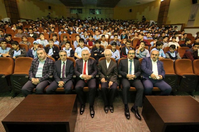 Diyarbakır’da İmam Hatiplerin Kuruluş Yıl dönümü etkinliği düzenlendi