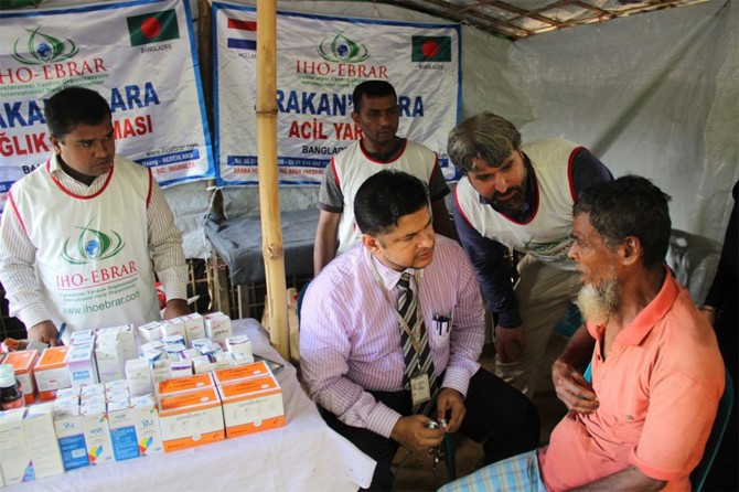 Avrupa Yetim-Der ve IHO Ebrar'dan Arakanlı Müslümanlara sağlık yardımı