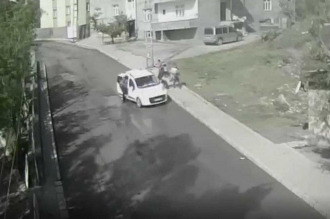 Şexsên ku pîrekekê revandin hatin girtin